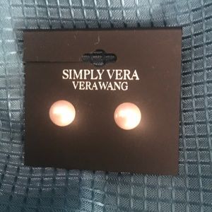 Vera Wang. Faux pearl earrings.